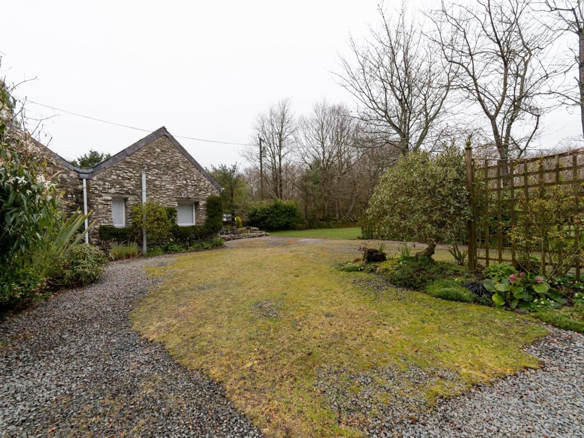 Secluded Holiday Home In Ceredigion With Garden Pennant  Экстерьер фото